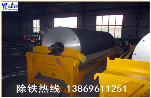 铁矿磁选机，上海铁矿磁选机价格_上海铁矿磁选机价格发展工作视频皮带及结构价格